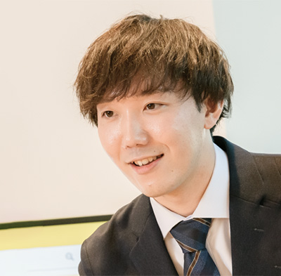 前田 英俊 氏