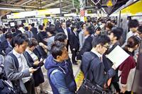 朝のラッシュでも座れる！最強の“途中始発駅”はどこだ？！