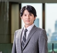 月出 晋輔様